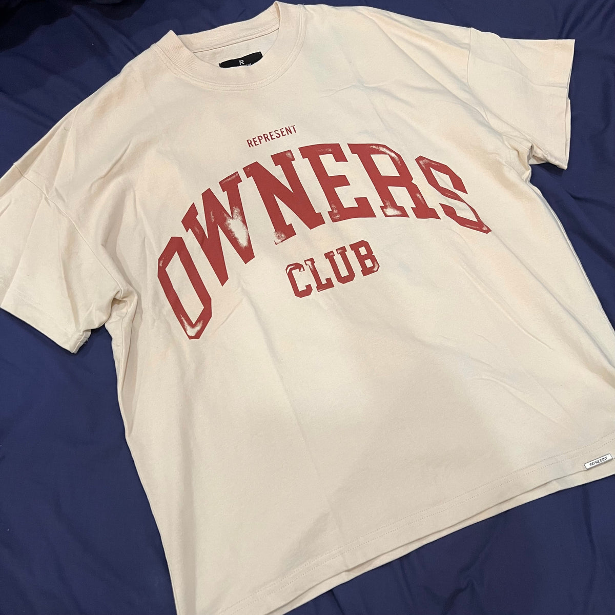 REPRESENT TEE SIZE M FIT L