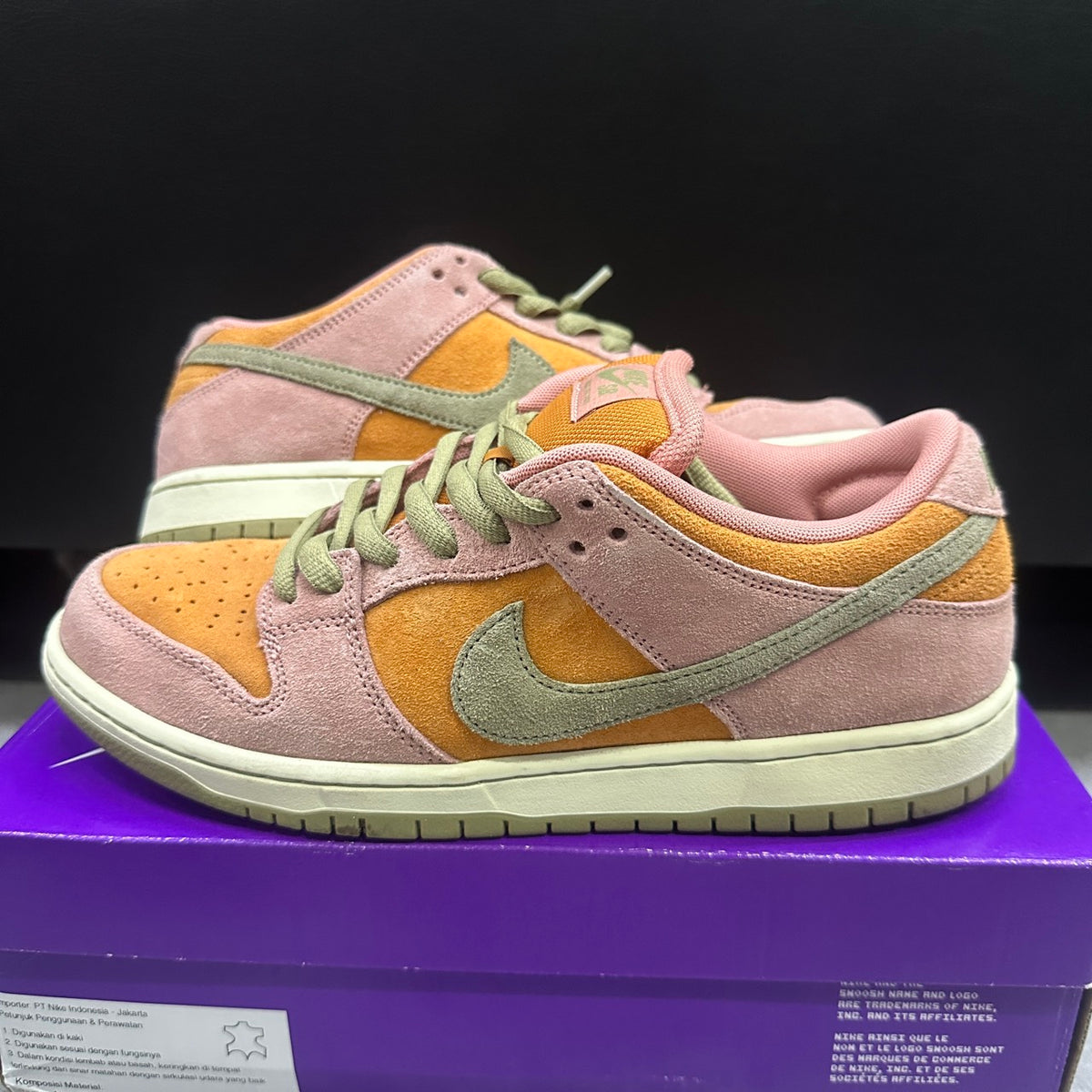 NIKE SB DUNK LOW PRO PRM SIZE 44.5