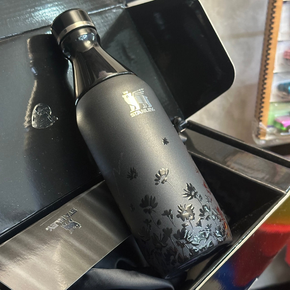 STANLEY X JENNIE SLIM BOTTLE TUMBLER