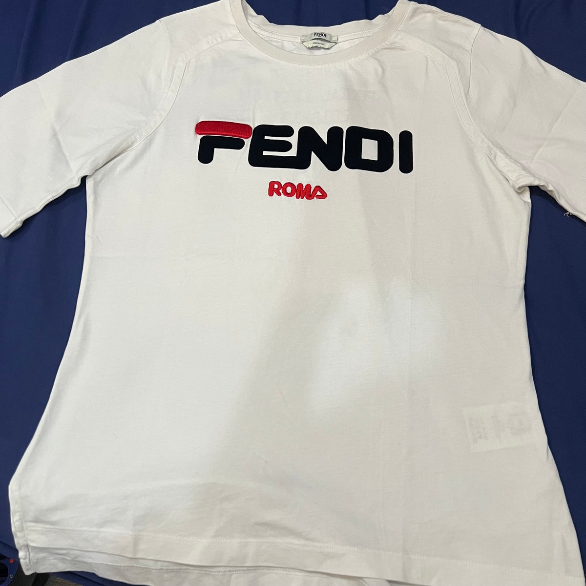 FENDI OPEN NECK TEE SIZE M