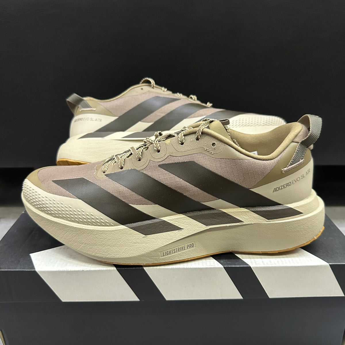 ADIDAS ADIZERO EVO SL ATR M SIZE 44.5