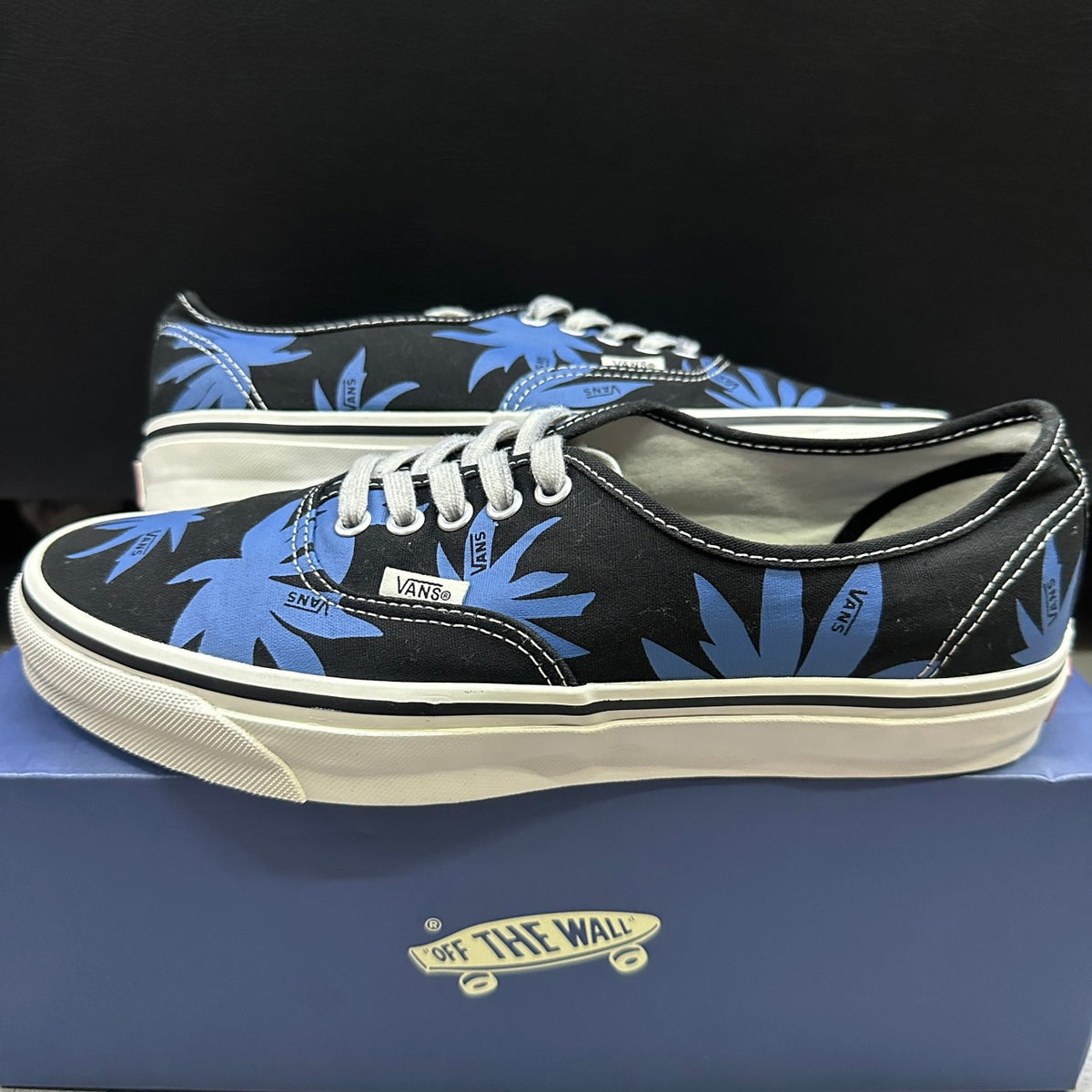 VANS PREMIUM AUTHENTIC ARCHIVE PALMS SIZE 44