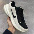 NIKE REVOLUTION 7 SIZE 44