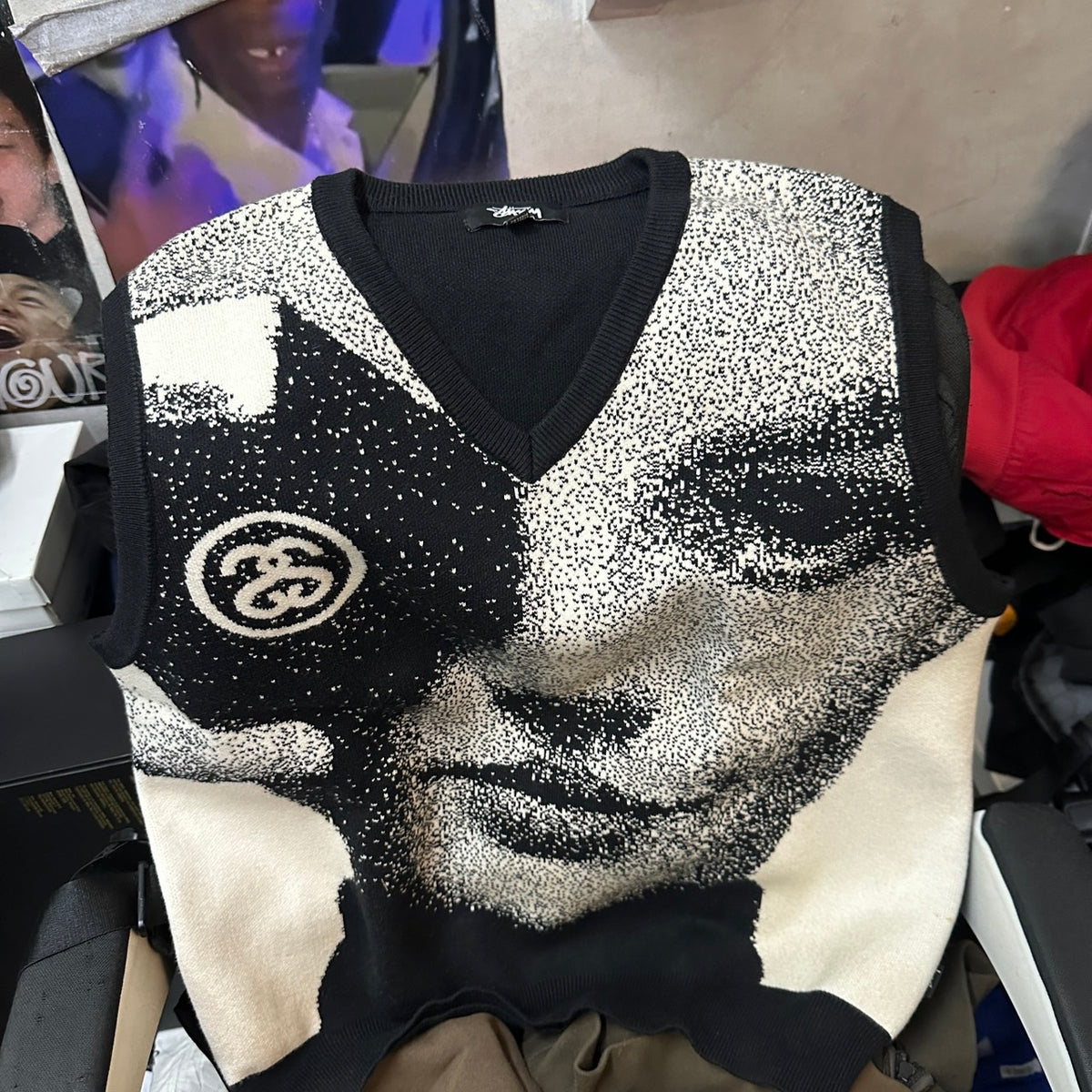 STUSSY VEST SIZE XL