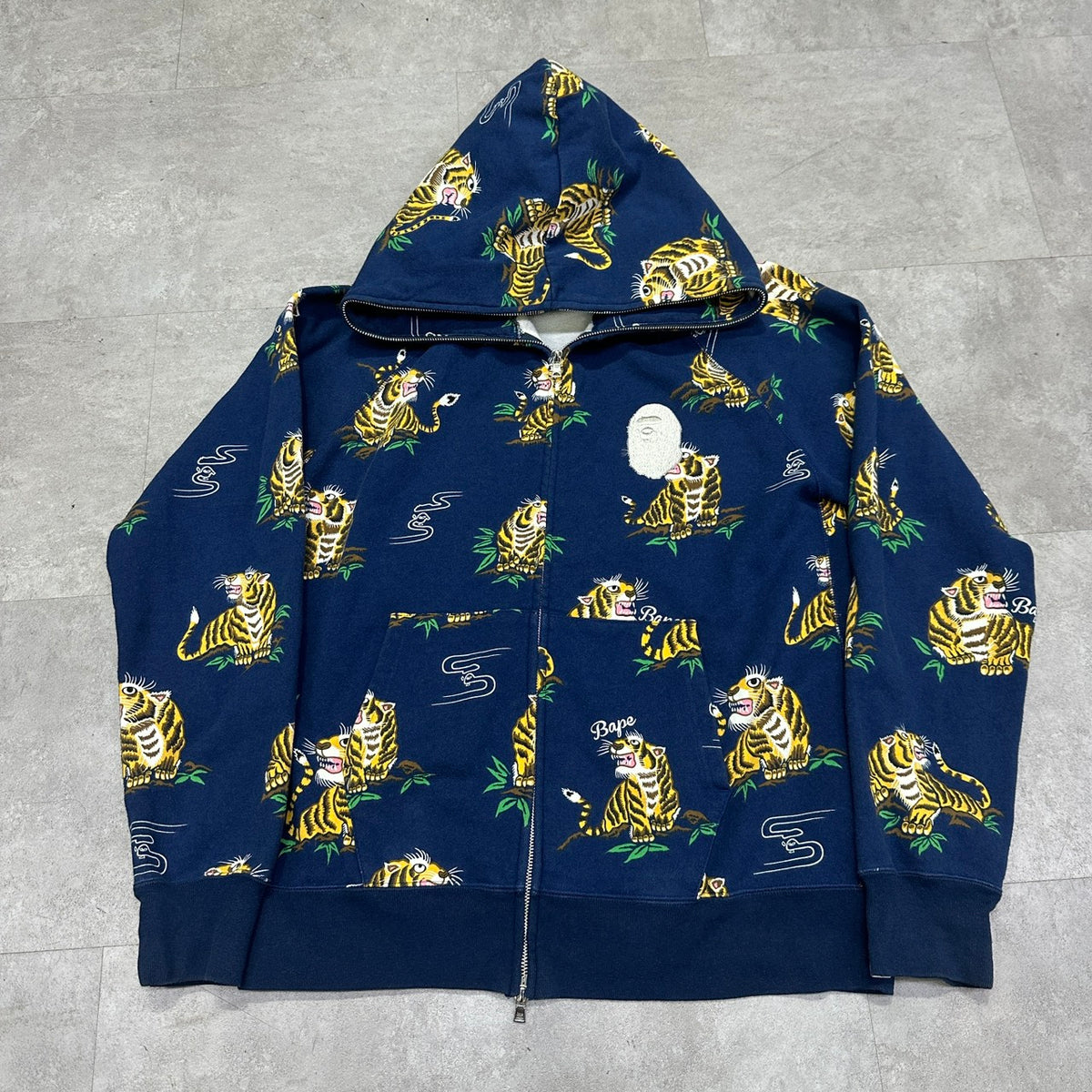 BAPE ZIP HOODIE SIZE XL