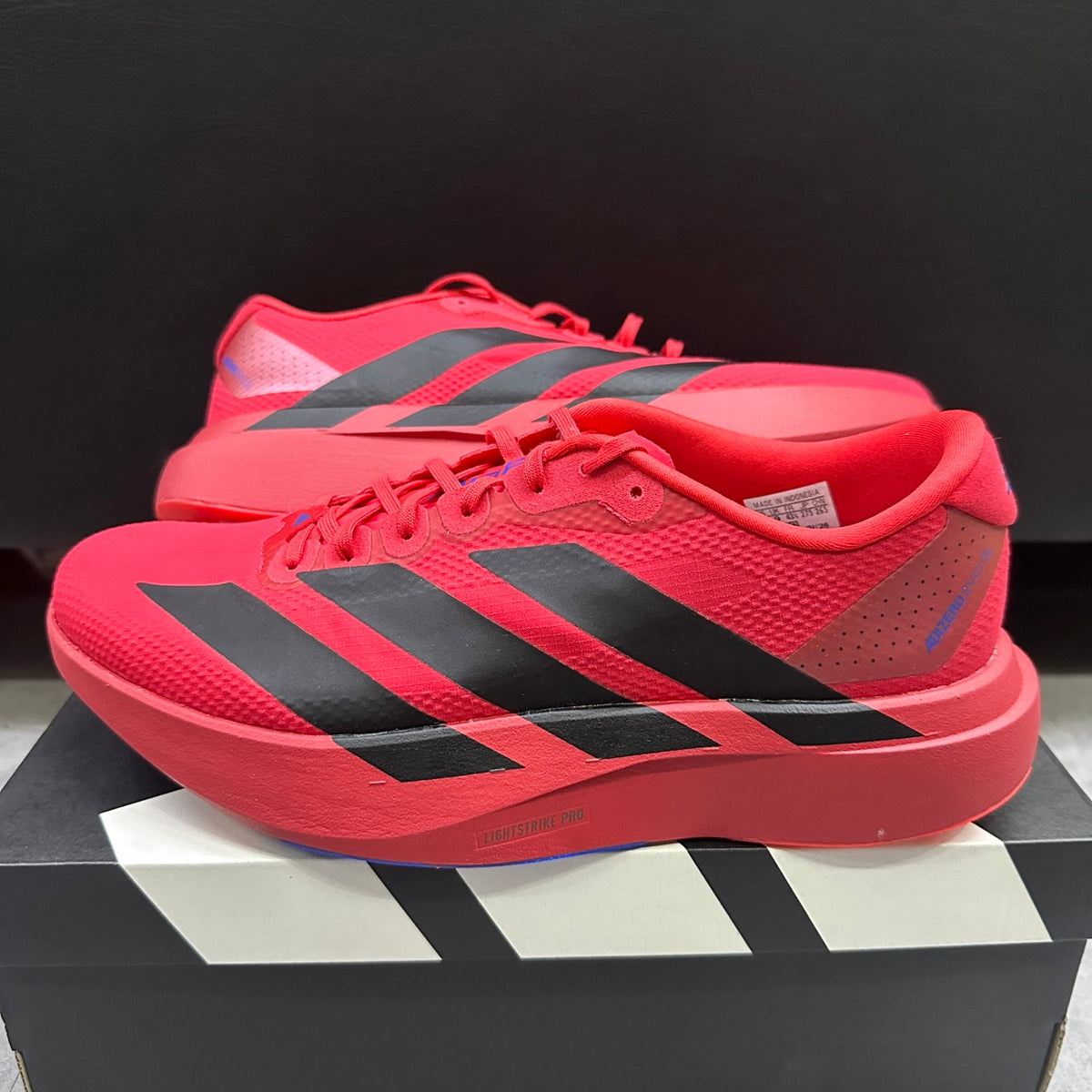 ADIDAS ADIZERO EVO SL WOVEN SIZE 43