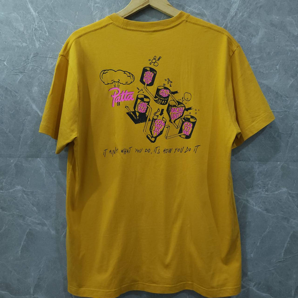 PATTA TEE SIZE L