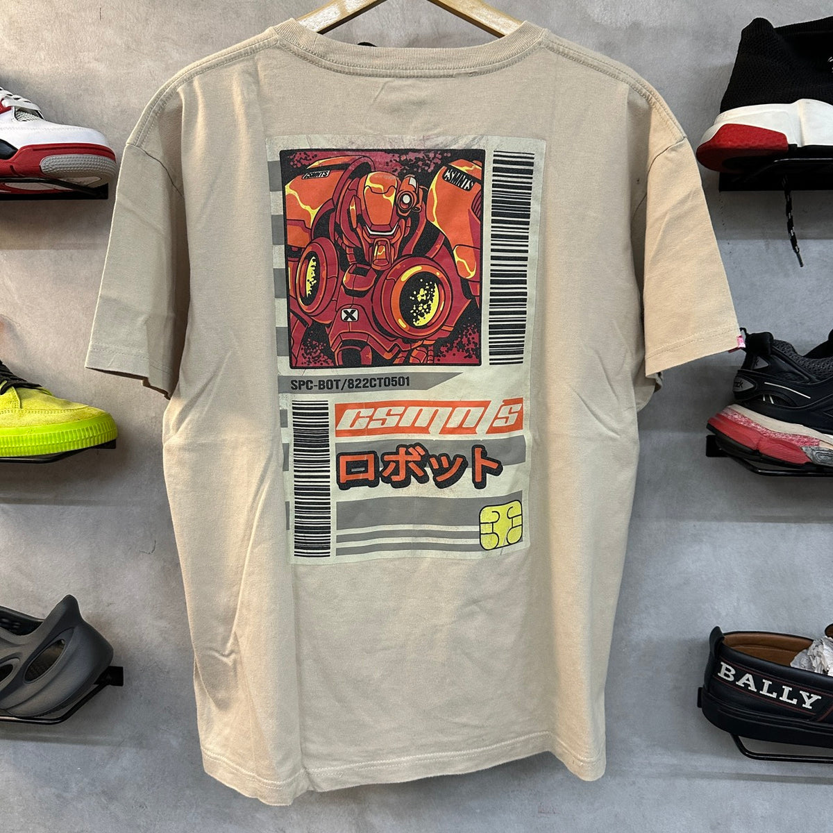 COSMO NAUTS TEE SIZE M