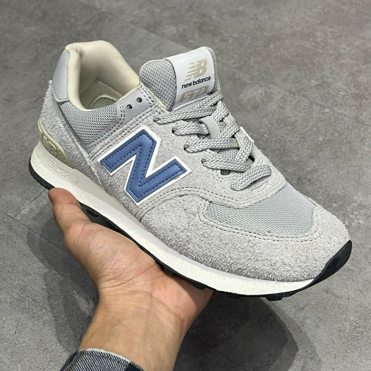 New Balance 574 SIZE 40.5