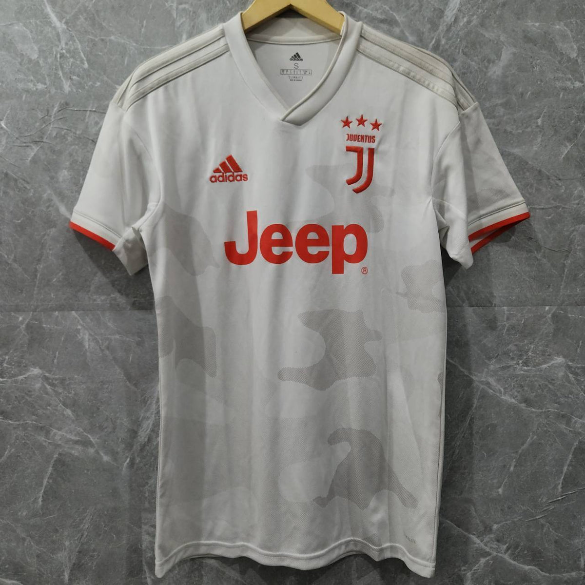 JERSEY JUVENTUS SIZE S